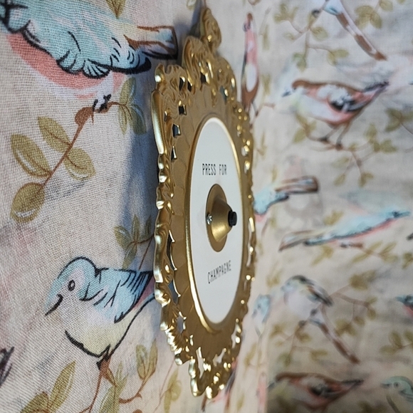 Press For Champagne Gold Tone Doorbell Party Humourous Metal Princess Wall Art - Picture 3 of 6